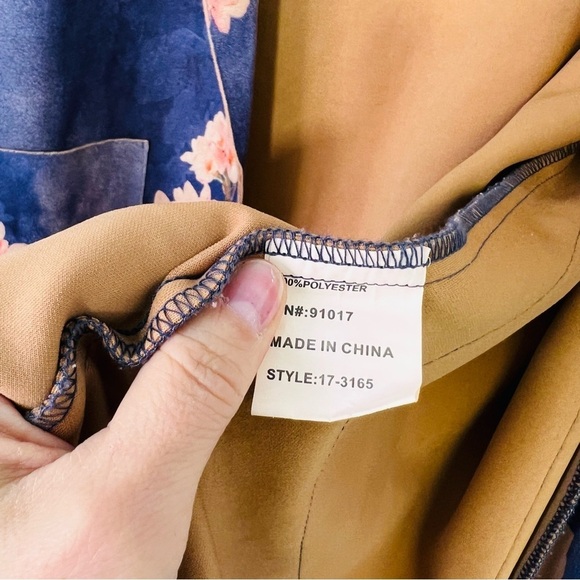 Solitaire Soft Floral Butterfly Light Weight Jacket M - Picture 3 of 8